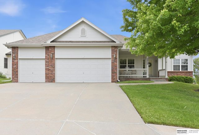 14719 Ernst Street, Bennington, NE 68007