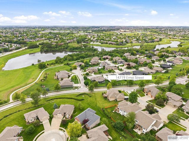 14719 Ernst Street, Bennington, NE 68007