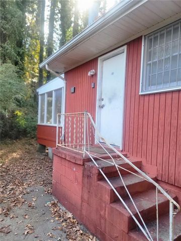 1768 Dodson SW Drive, Atlanta, GA 30311