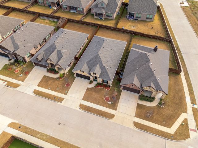 3260 Southampton Drive, Mesquite, TX 75181