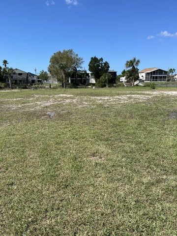 3341 SHOAL LINE BOULEVARD, Hernando Beach, FL 34607