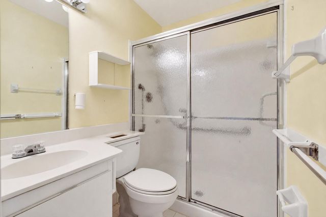 5241 Privet Place B, Delray Beach, FL 33484