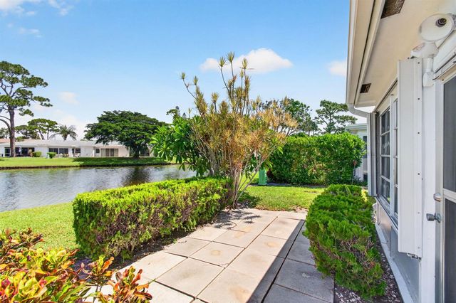 5241 Privet Place B, Delray Beach, FL 33484