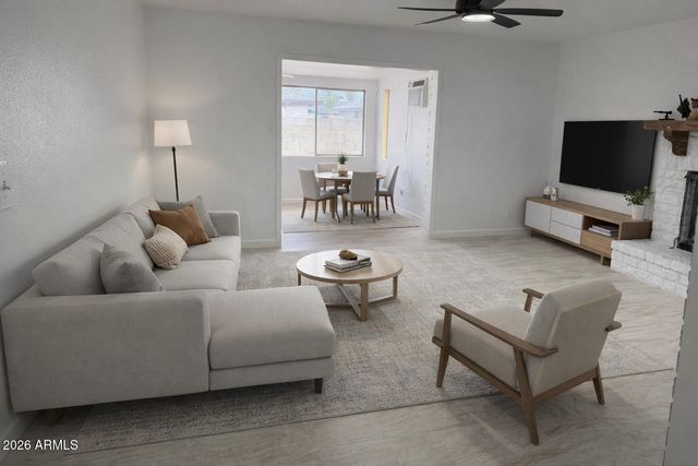 5817 W TIERRA BUENA Lane, Glendale, AZ 85306