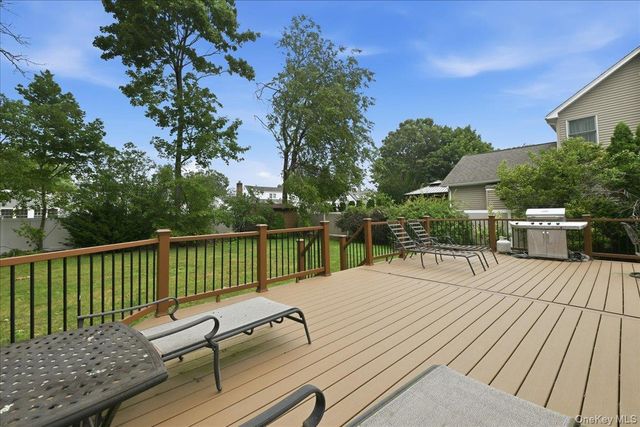 1935 Lenox Avenue, East Meadow, NY 11554