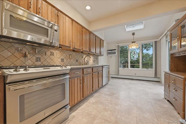 1935 Lenox Avenue, East Meadow, NY 11554