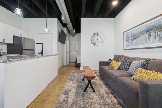 295 Plus Park Blvd Unit 114, Nashville, TN 37217