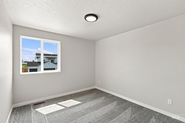 1716 Gyrfalcon St, Middleton, ID 83644