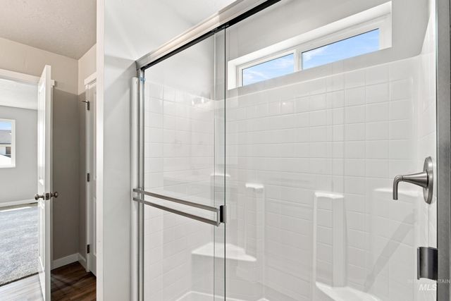 1716 Gyrfalcon St, Middleton, ID 83644