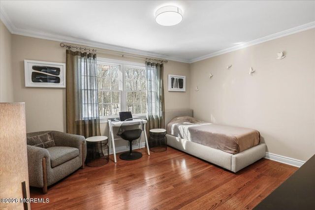 6 Twin Brooks Court, Holmdel, NJ 07733