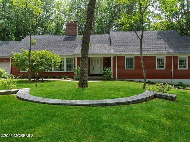 6 Twin Brooks Court, Holmdel, NJ 07733