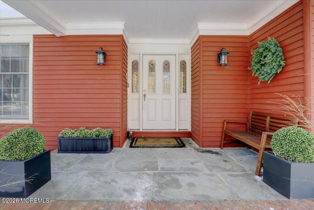 6 Twin Brooks Court, Holmdel, NJ 07733