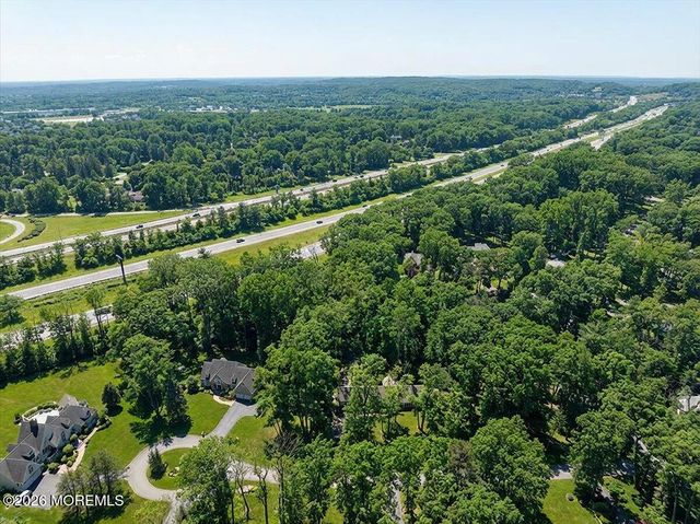 6 Twin Brooks Court, Holmdel, NJ 07733