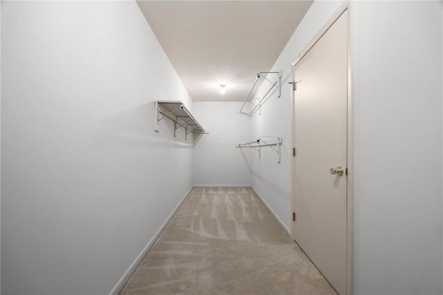 23 Sky Ridge Drive, Penfield, NY 14625