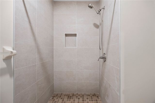 23 Sky Ridge Drive, Penfield, NY 14625