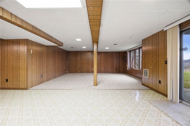 23 Sky Ridge Drive, Penfield, NY 14625