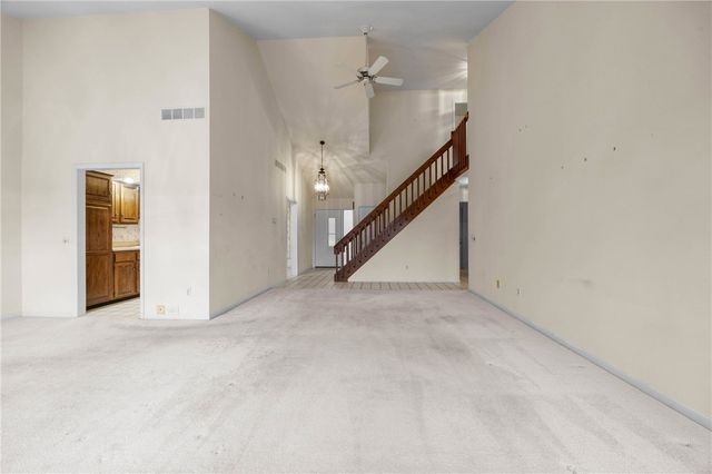 23 Sky Ridge Drive, Penfield, NY 14625