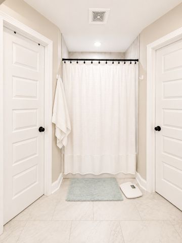 3047 Core Dr, Clarksville, TN 37040