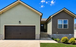 3047 Core Dr, Clarksville, TN 37040