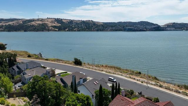 758 S Regatta Drive, Vallejo, CA 94591