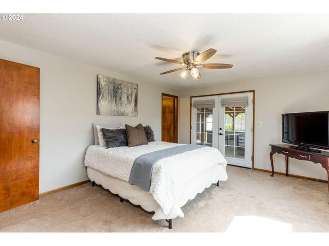 13535 SW Cinder Drive, Terrebonne, OR 97760