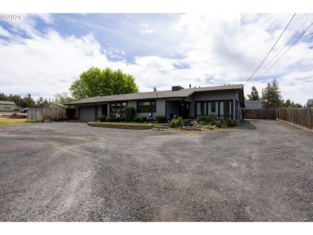 13535 SW Cinder Drive, Terrebonne, OR 97760