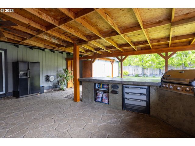 13535 SW Cinder Drive, Terrebonne, OR 97760