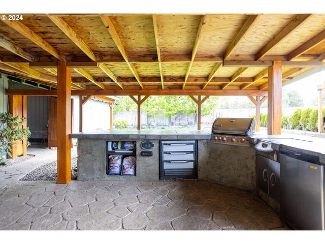 13535 SW Cinder Drive, Terrebonne, OR 97760