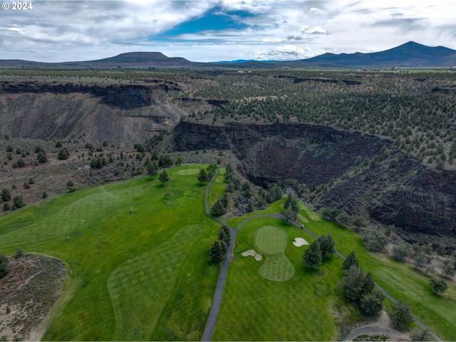 13535 SW Cinder Drive, Terrebonne, OR 97760