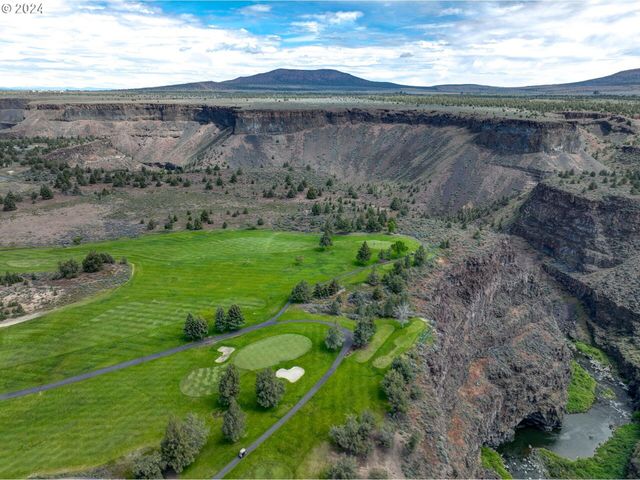 13535 SW Cinder Drive, Terrebonne, OR 97760