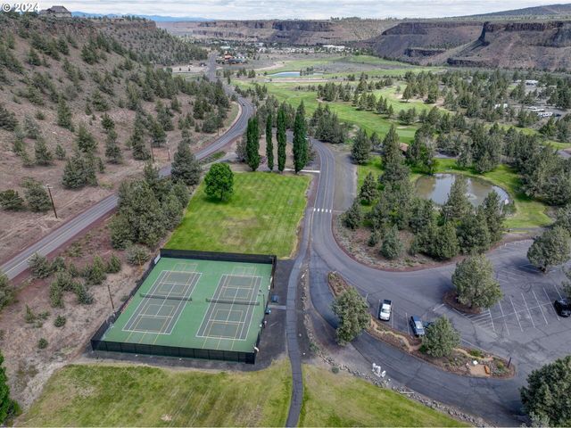 13535 SW Cinder Drive, Terrebonne, OR 97760