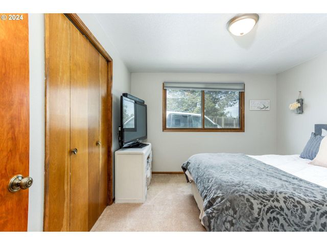 13535 SW Cinder Drive, Terrebonne, OR 97760