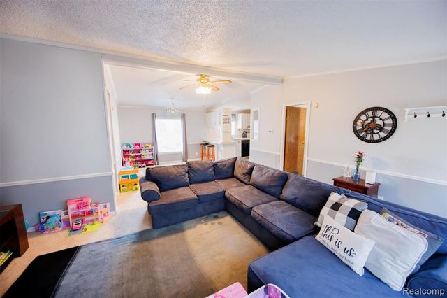 8016 Harbour Drive, Fair Haven, MI 48023