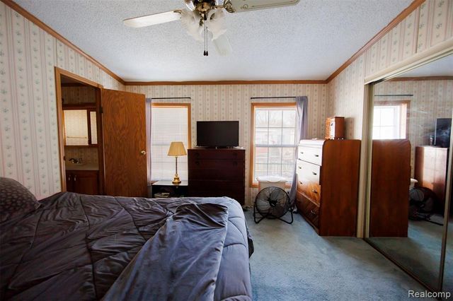 8016 Harbour Drive, Fair Haven, MI 48023