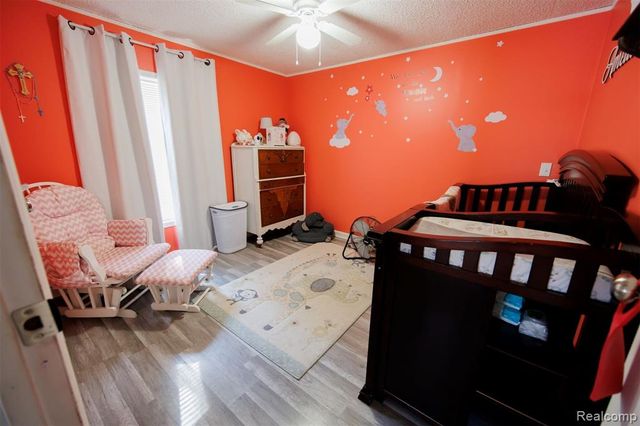 8016 Harbour Drive, Fair Haven, MI 48023