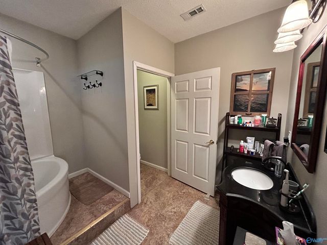 575 County Road 102, Cedar Bluff, AL 35959