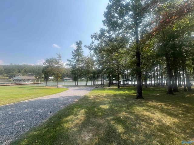 575 County Road 102, Cedar Bluff, AL 35959