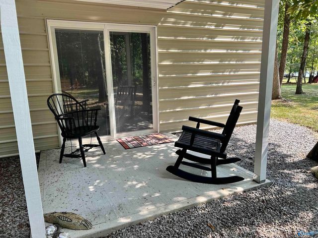 575 County Road 102, Cedar Bluff, AL 35959