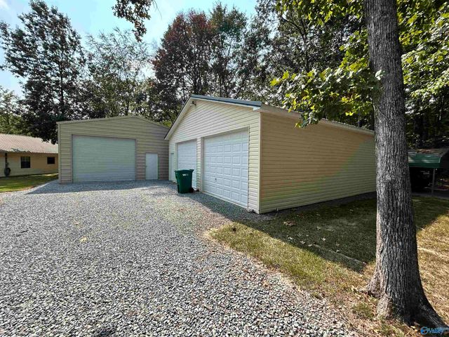 575 County Road 102, Cedar Bluff, AL 35959