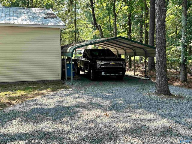 575 County Road 102, Cedar Bluff, AL 35959