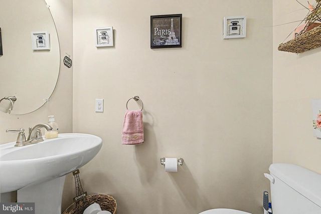102 WINTERBERRY WAY, Deptford, NJ 08096