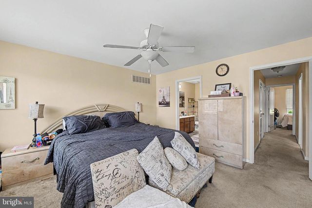 102 WINTERBERRY WAY, Deptford, NJ 08096