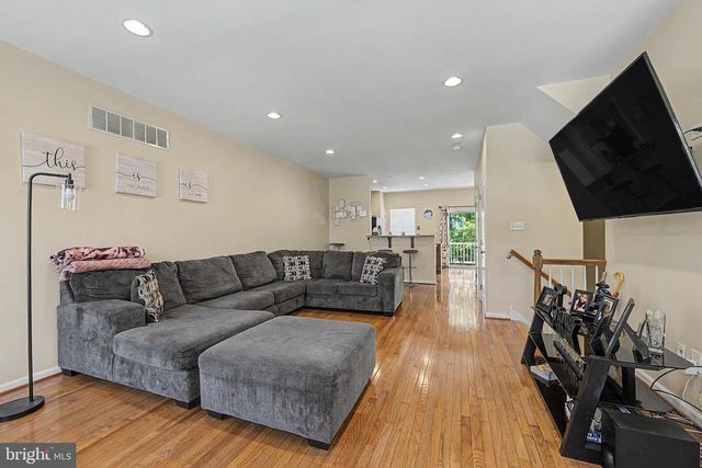 102 WINTERBERRY WAY, Deptford, NJ 08096
