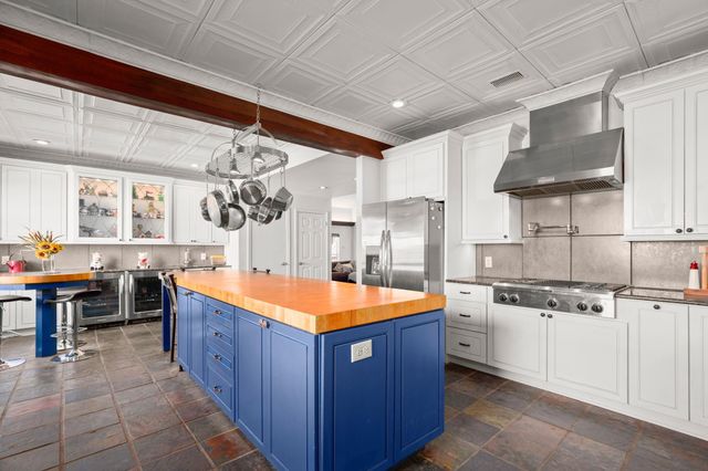 6002 Rain Creek PKWY, Austin, TX 78759