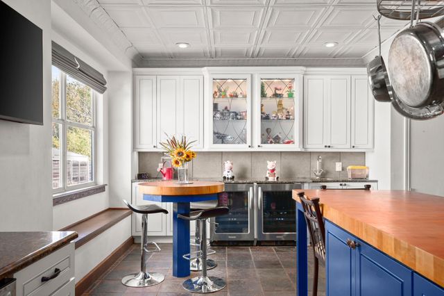 6002 Rain Creek PKWY, Austin, TX 78759