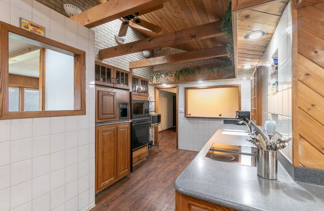 6554 W 92nd Street, Oak Lawn, IL 60453