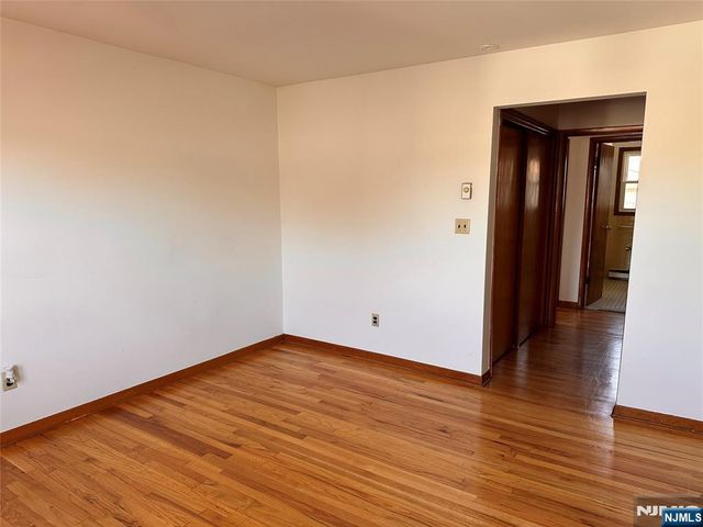 333 Green Avenue 6, Lyndhurst, NJ 07071