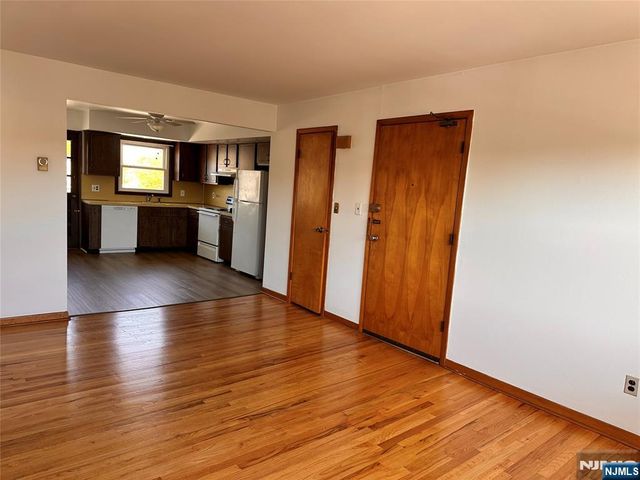 333 Green Avenue 6, Lyndhurst, NJ 07071