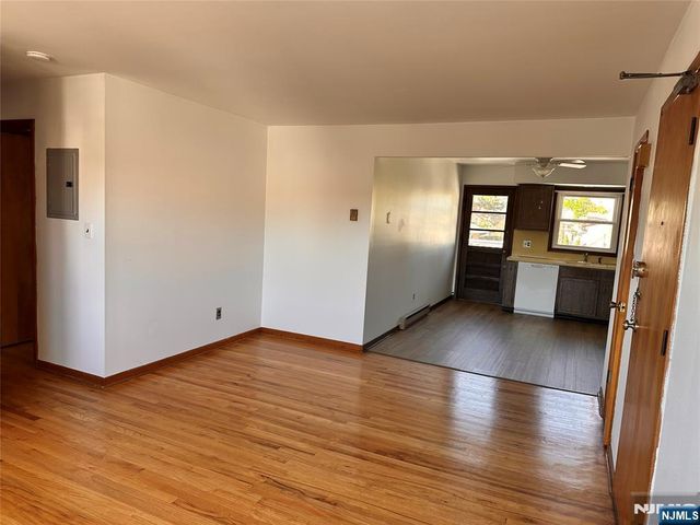 333 Green Avenue 6, Lyndhurst, NJ 07071