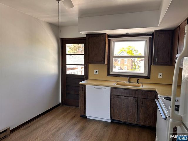 333 Green Avenue 6, Lyndhurst, NJ 07071